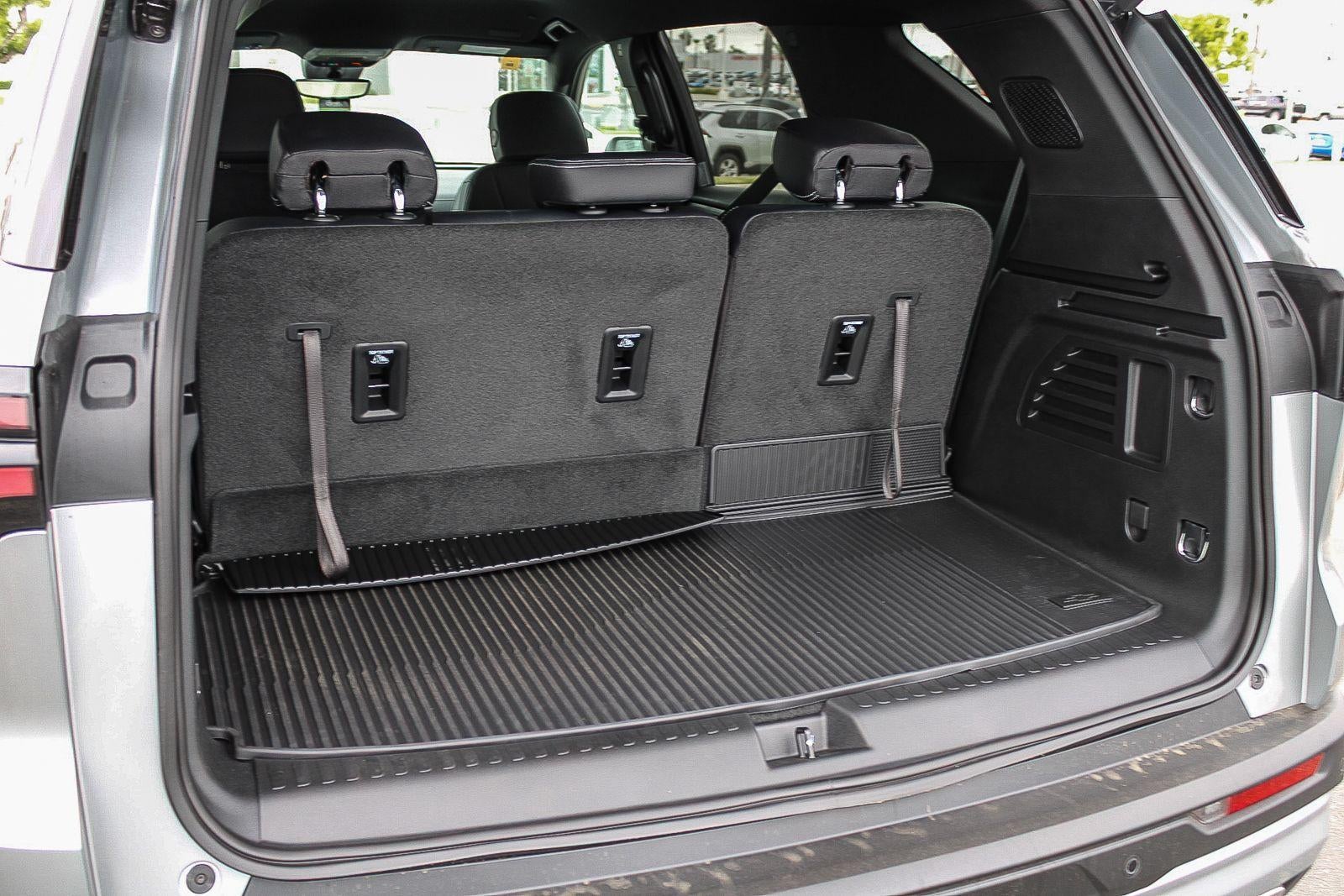 2026 Chevrolet Traverse LT w/2LT