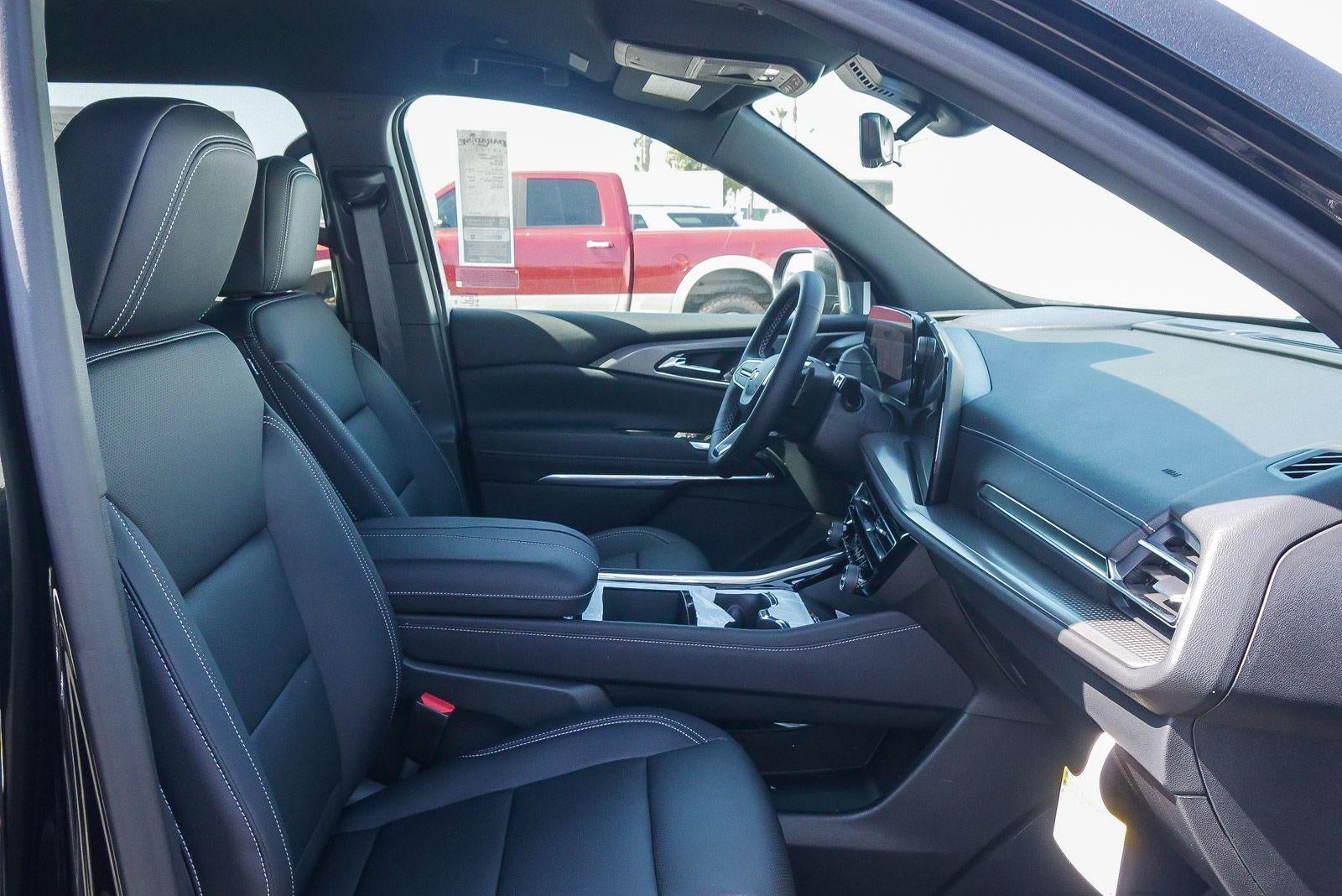 2026 Chevrolet Traverse LT w/2LT