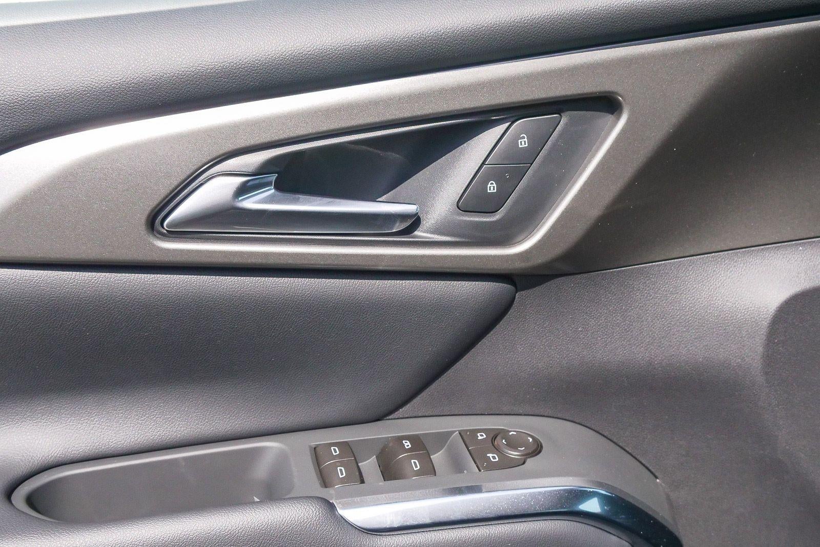 2026 Chevrolet Traverse LT w/2LT