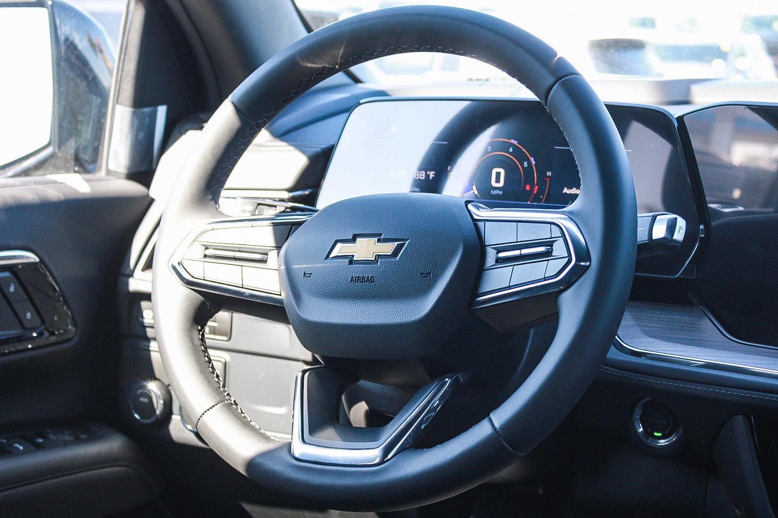 2026 Chevrolet Suburban 2WD LS