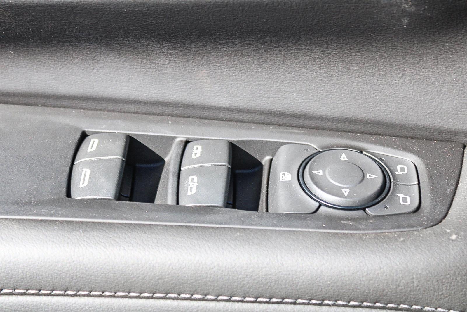 2026 Chevrolet Suburban 2WD LS