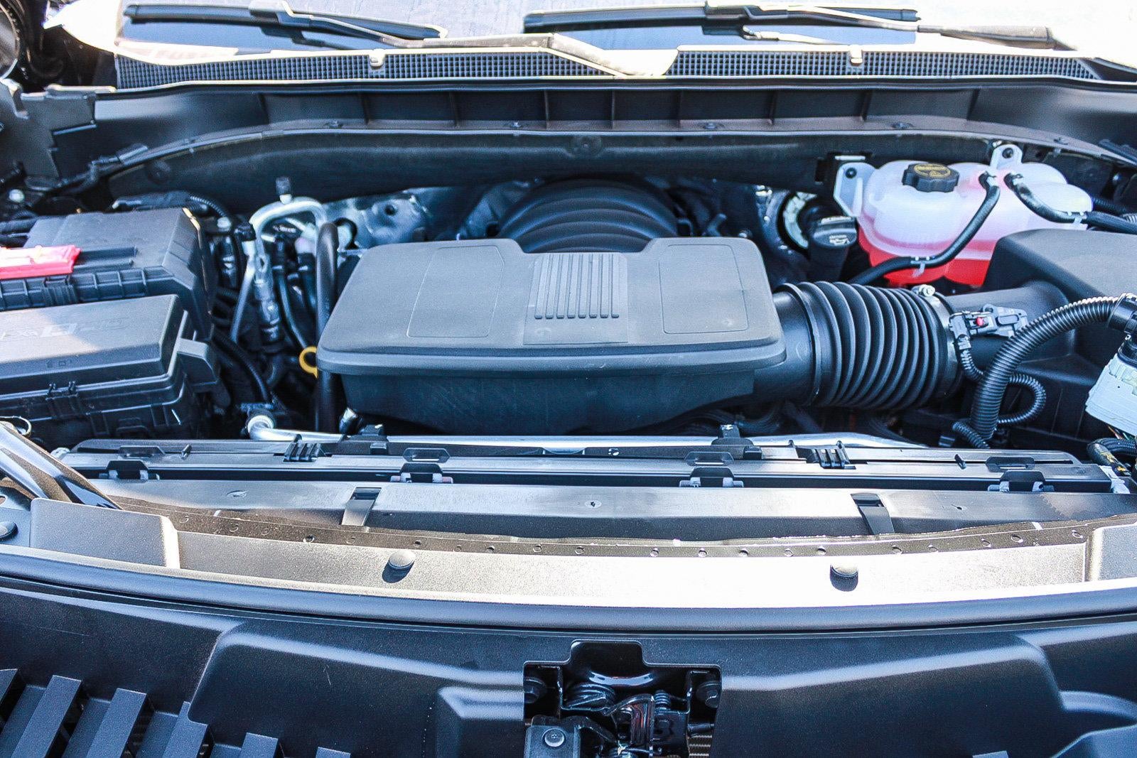 2026 Chevrolet Suburban 2WD LS