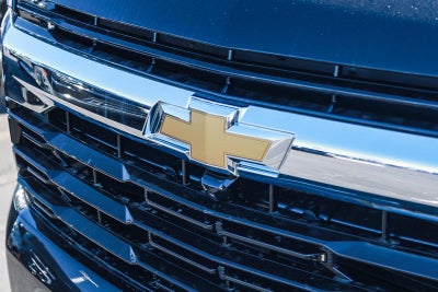 2026 Chevrolet Suburban 2WD LS
