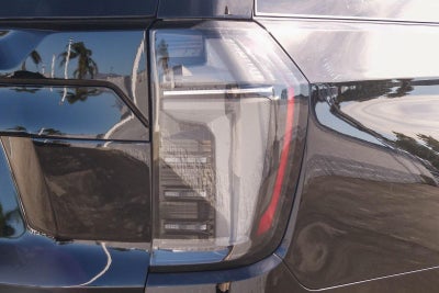 2026 Chevrolet Suburban 2WD LT