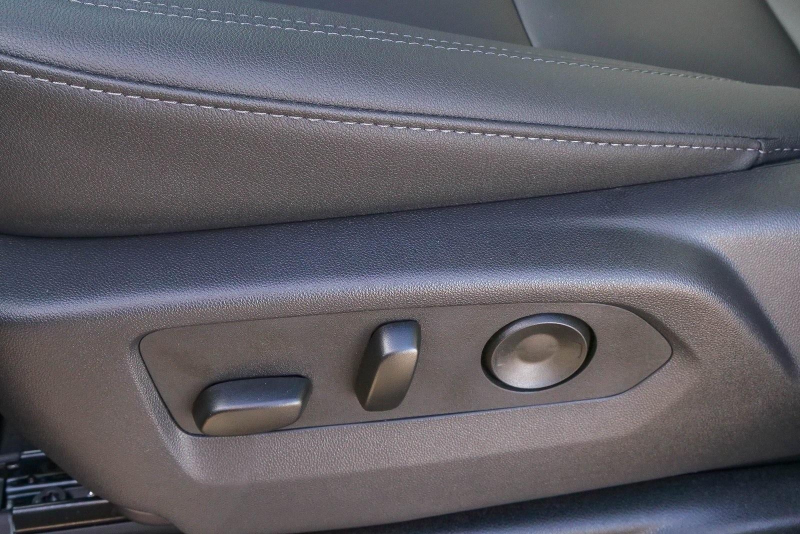 2026 Chevrolet Suburban 2WD LT