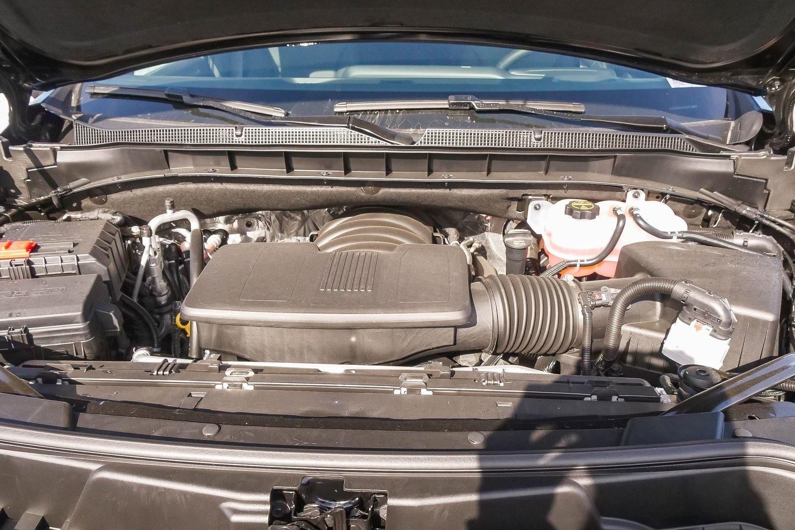 2026 Chevrolet Suburban 2WD LT