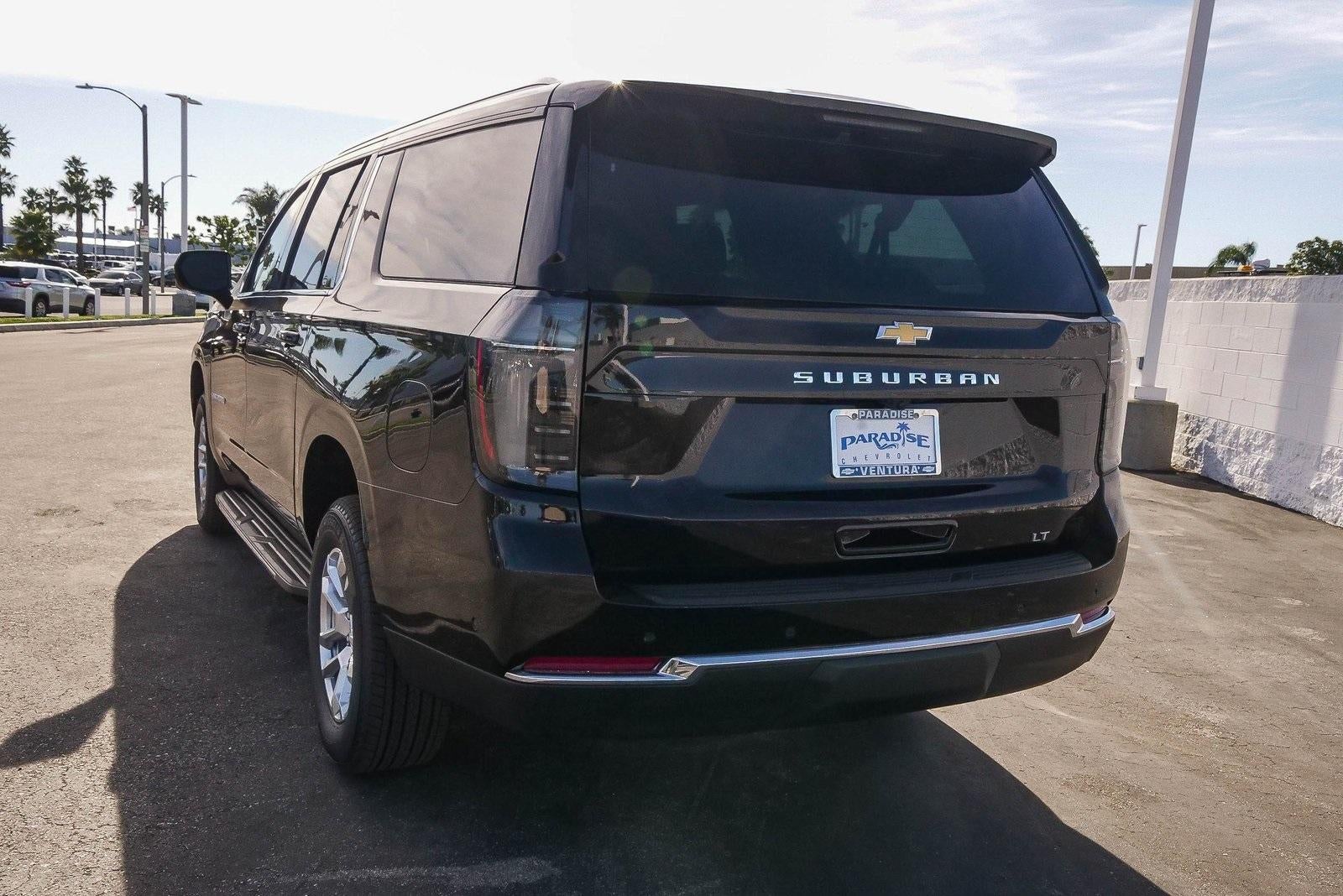 2026 Chevrolet Suburban 2WD LT