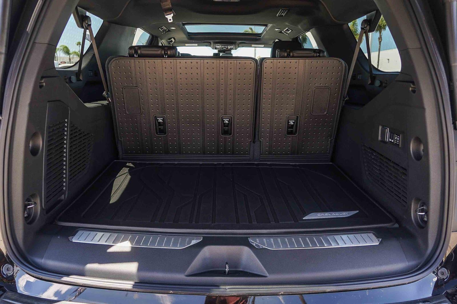 2026 Chevrolet Suburban 2WD RST