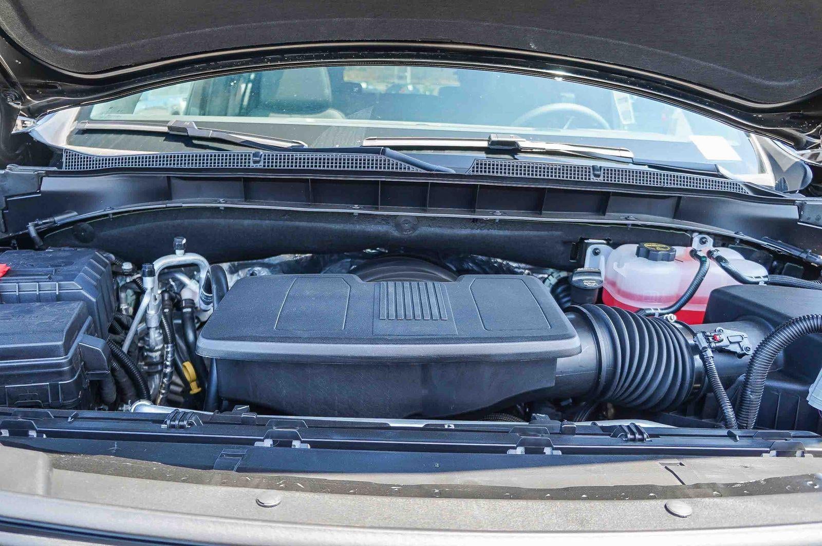 2026 Chevrolet Suburban 2WD RST