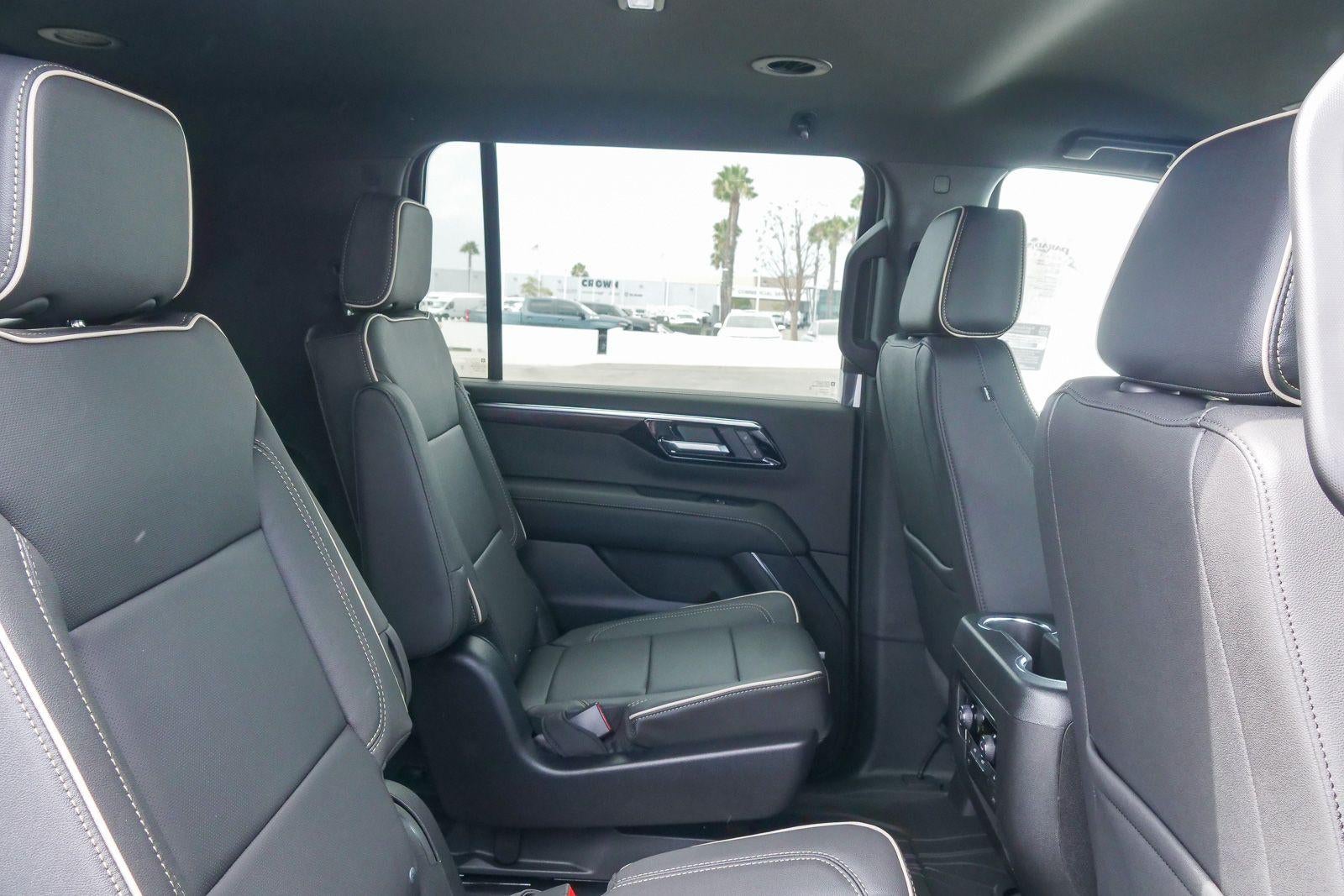 2026 Chevrolet Suburban 2WD Premier