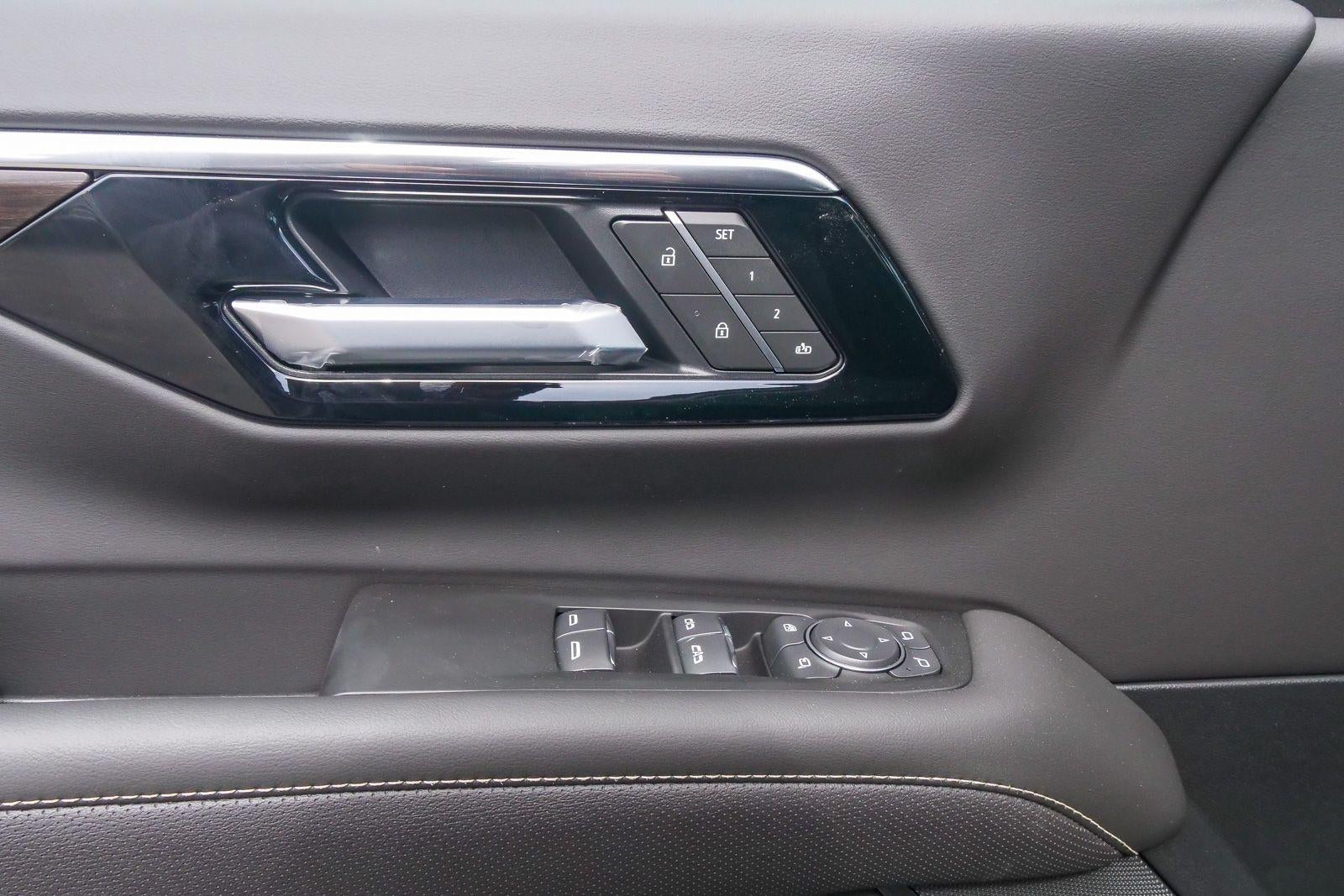 2026 Chevrolet Suburban 2WD Premier