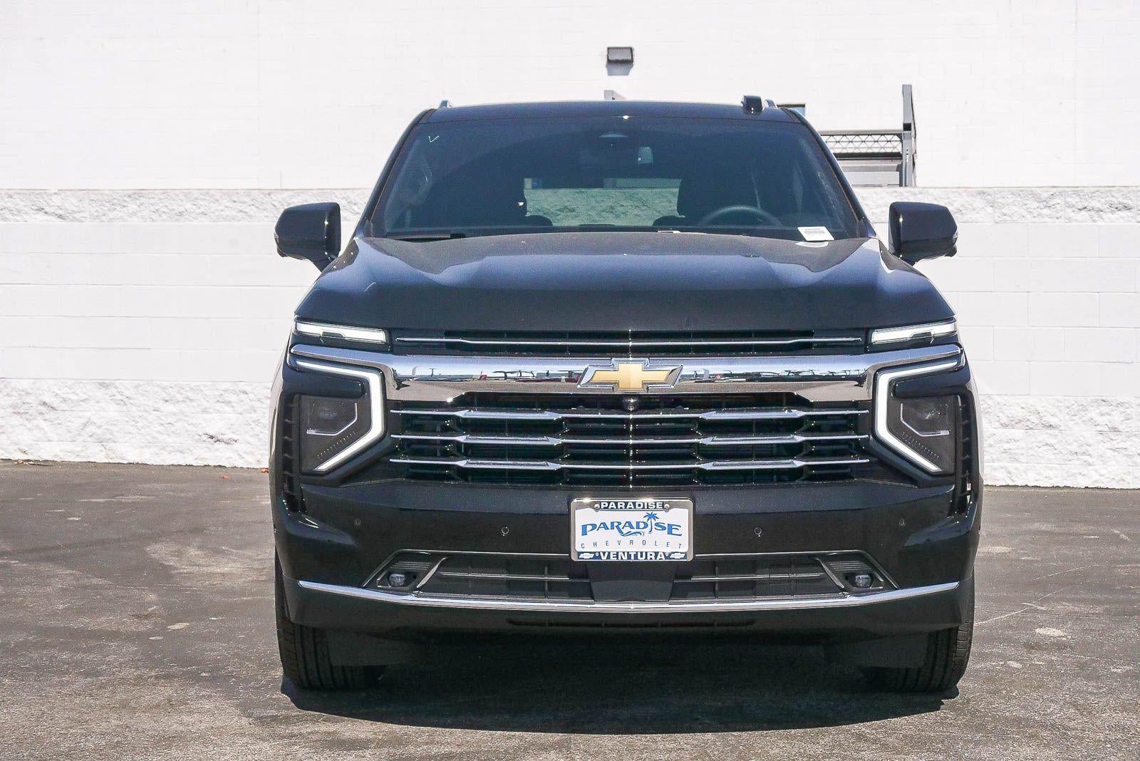 2026 Chevrolet Suburban 4WD LT