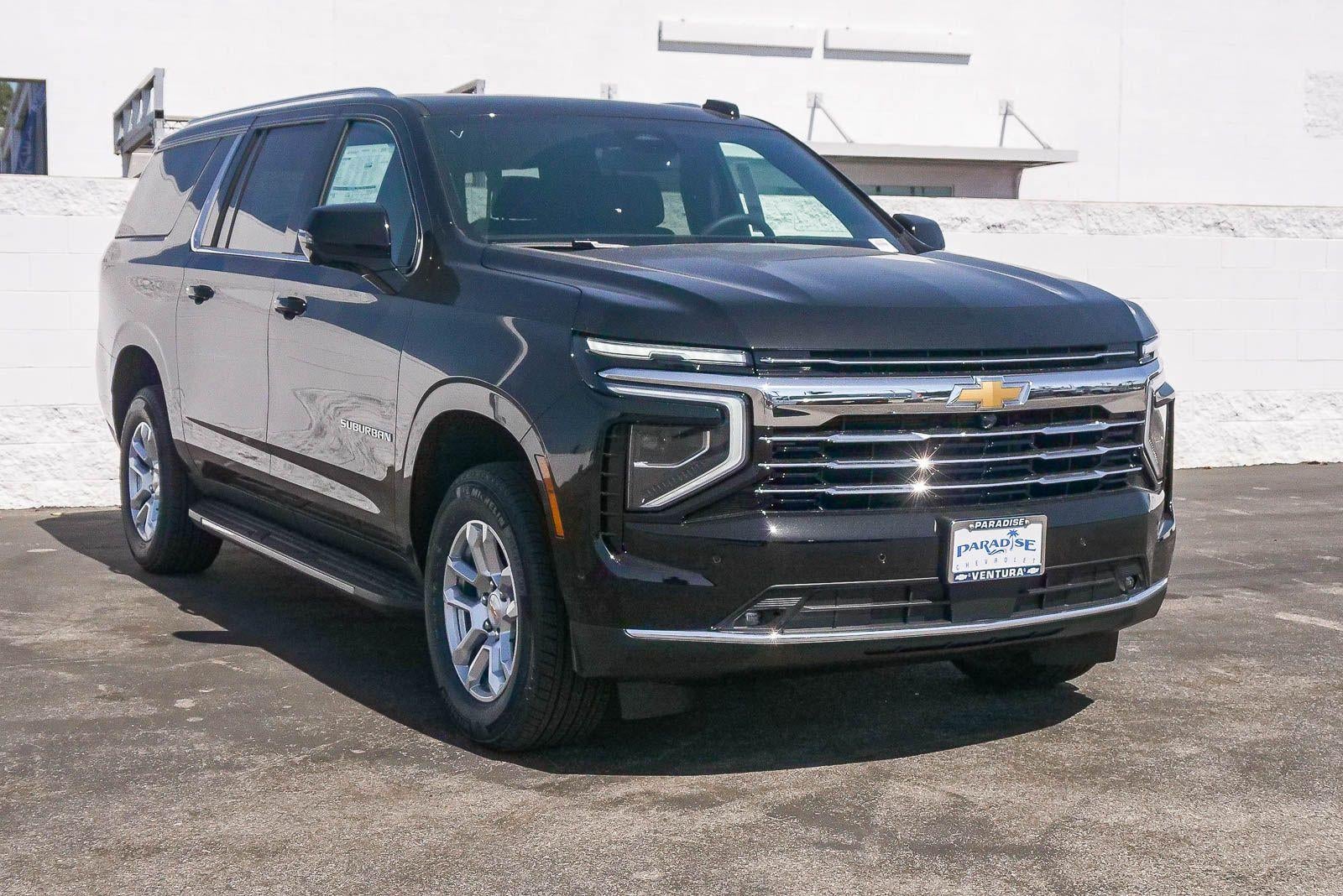 2026 Chevrolet Suburban 4WD LT