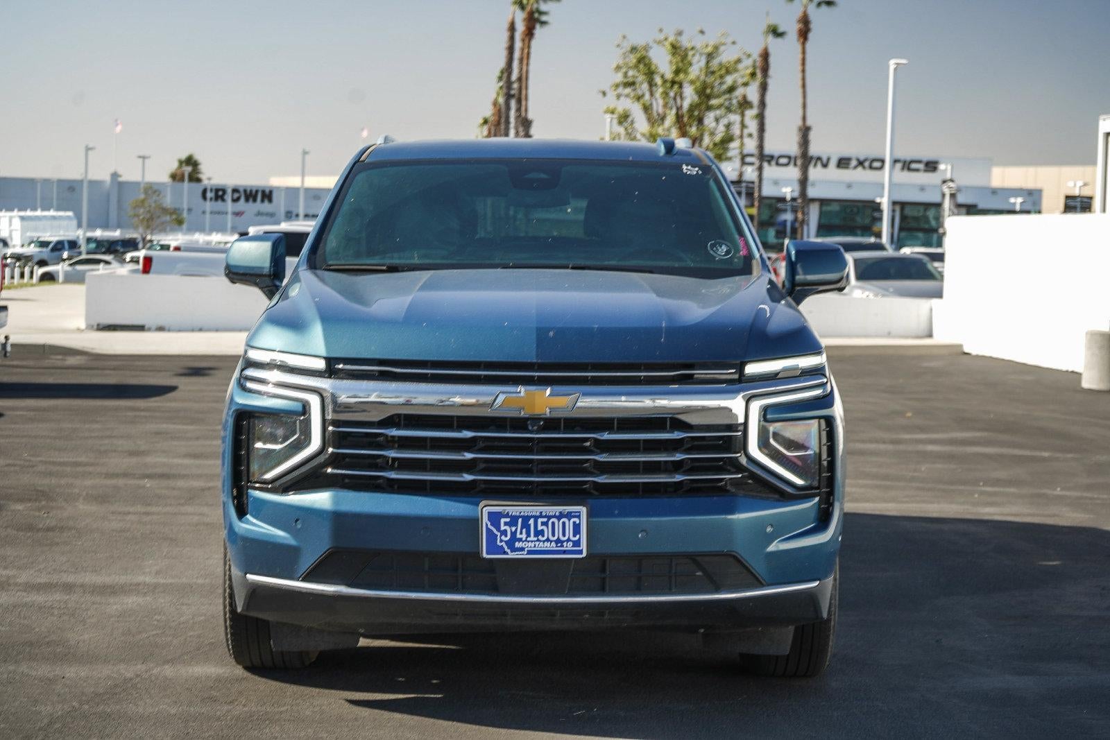 2025 Chevrolet Suburban LT