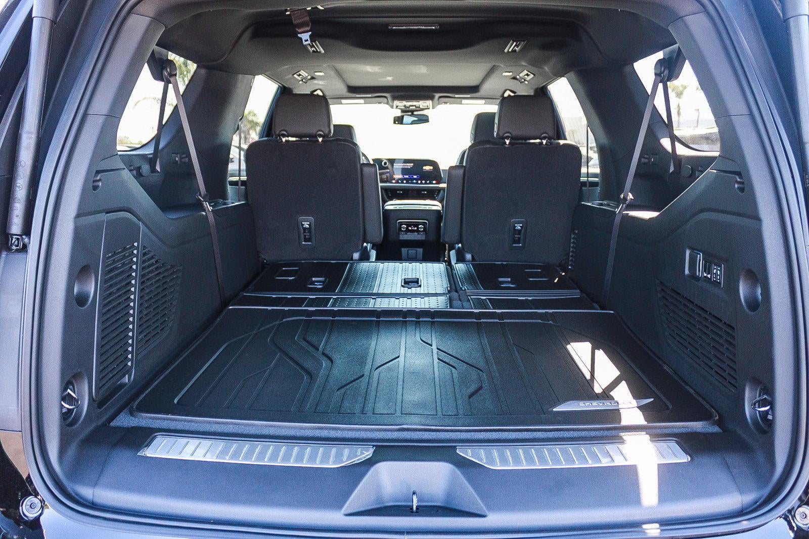 2026 Chevrolet Suburban 4WD RST