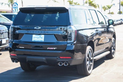 2026 Chevrolet Suburban 4WD RST