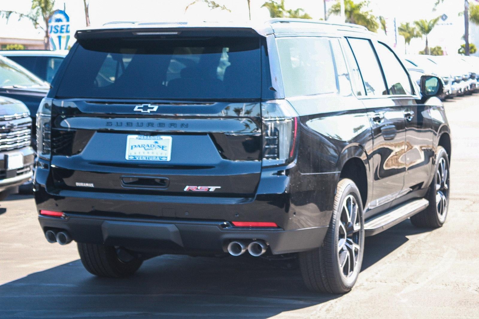 2026 Chevrolet Suburban 4WD RST