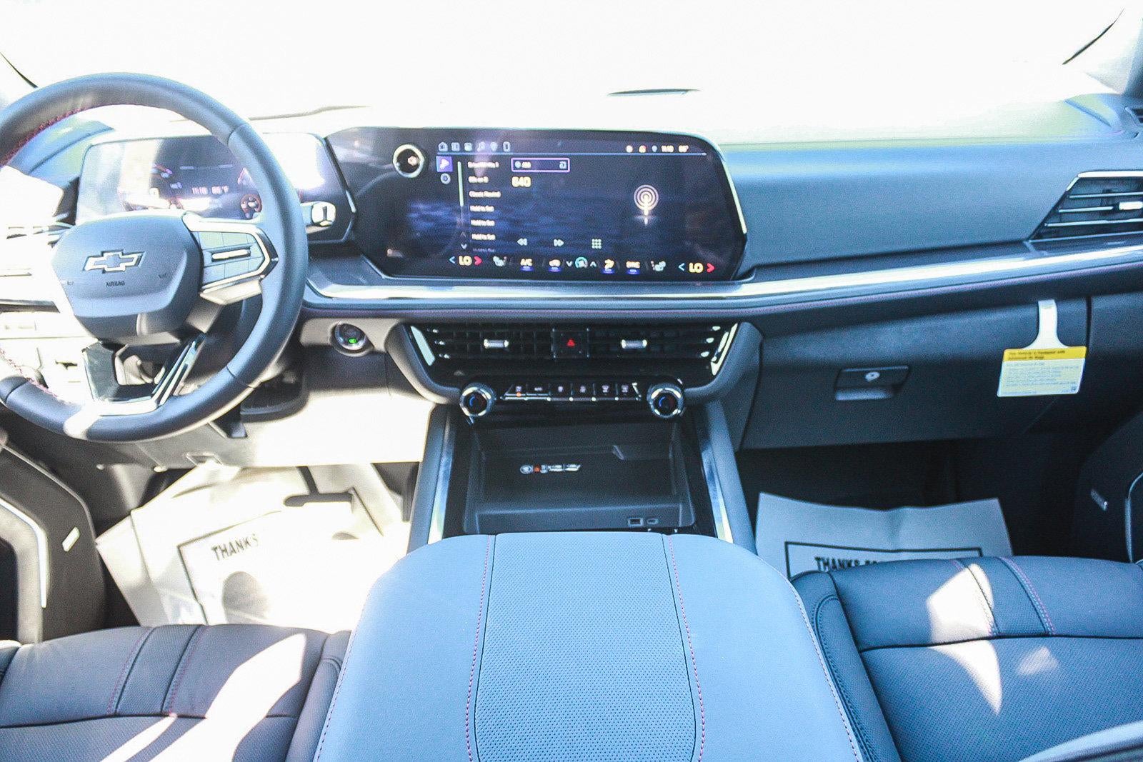 2026 Chevrolet Suburban 4WD RST