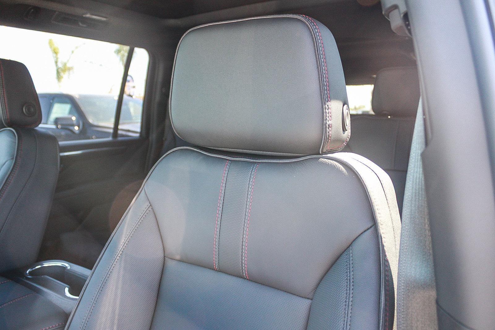2026 Chevrolet Suburban 4WD RST
