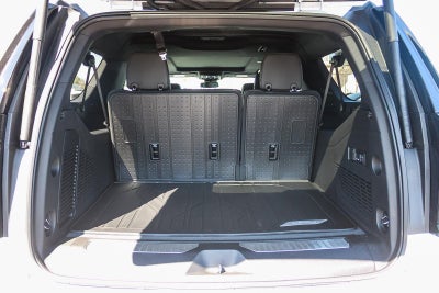 2026 Chevrolet Suburban 4WD RST