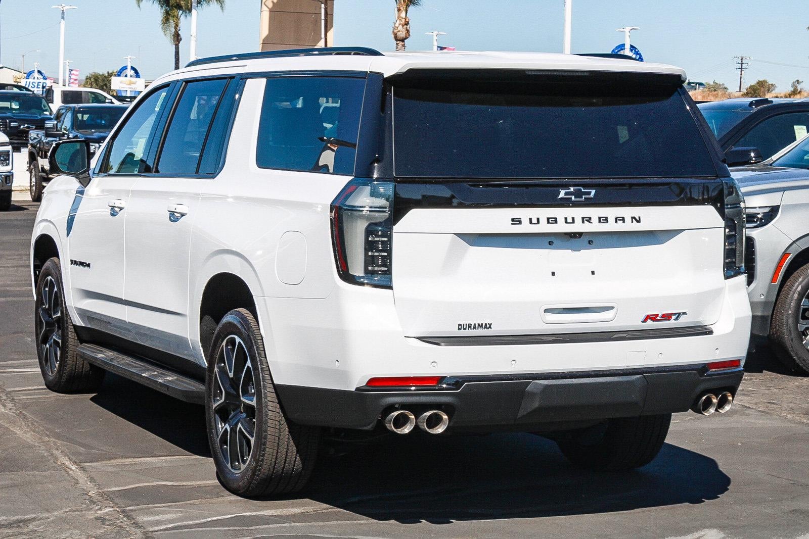 2026 Chevrolet Suburban 4WD RST