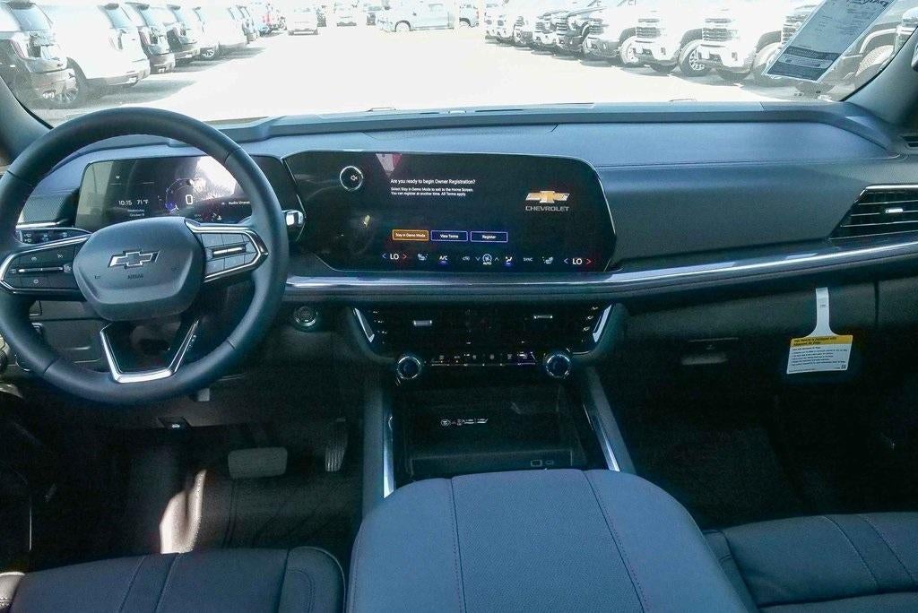 2026 Chevrolet Suburban 4WD RST