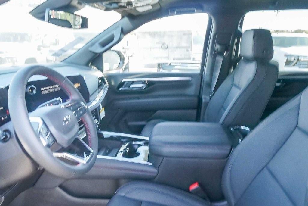 2026 Chevrolet Suburban 4WD RST