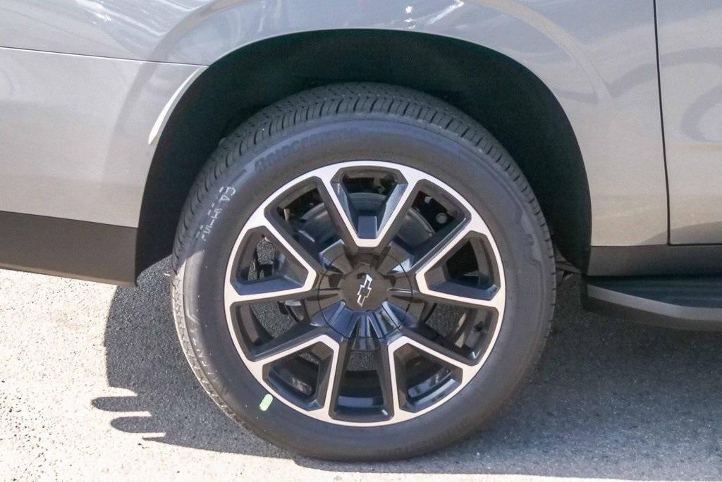 2026 Chevrolet Suburban 4WD RST