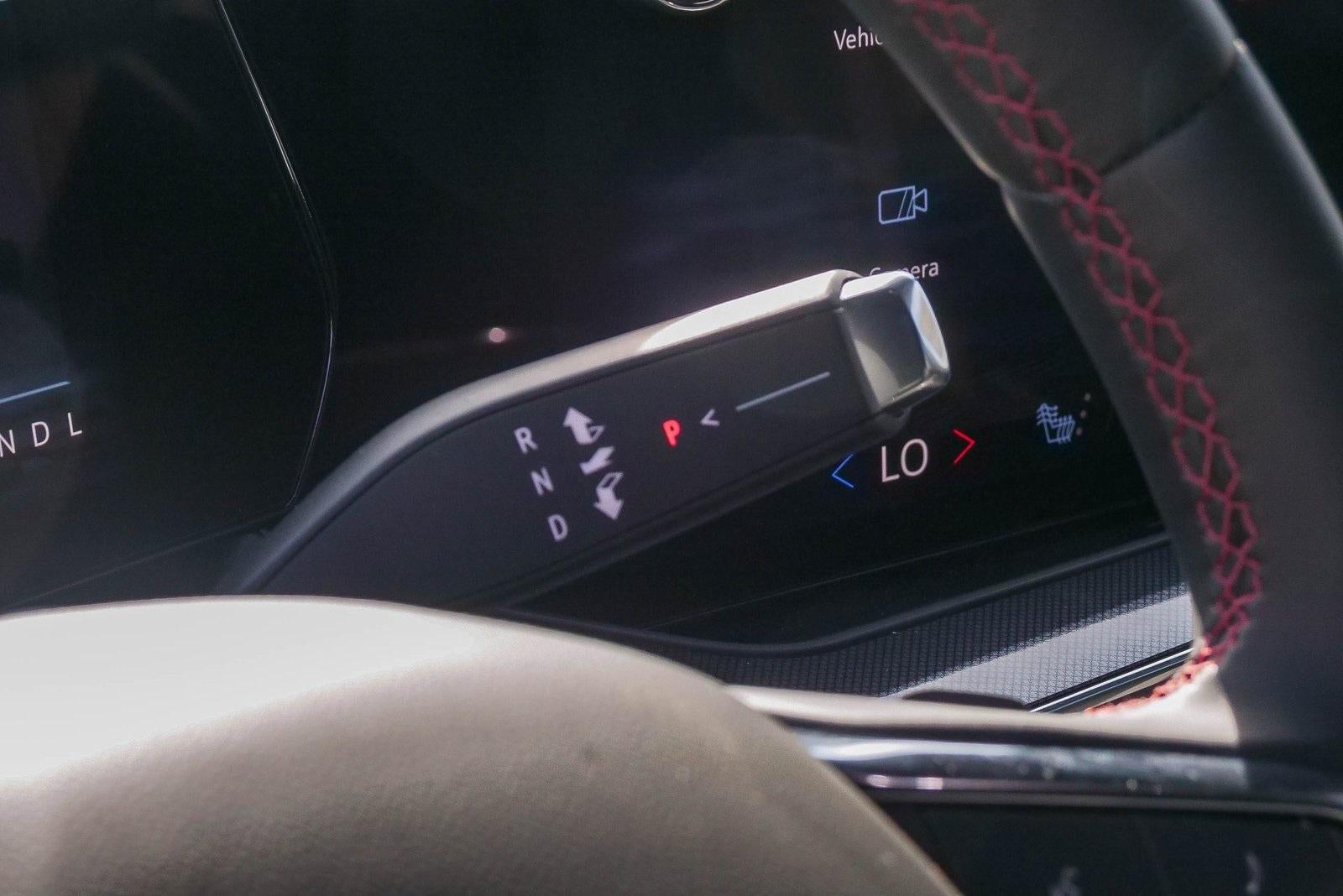 2026 Chevrolet Suburban 4WD RST