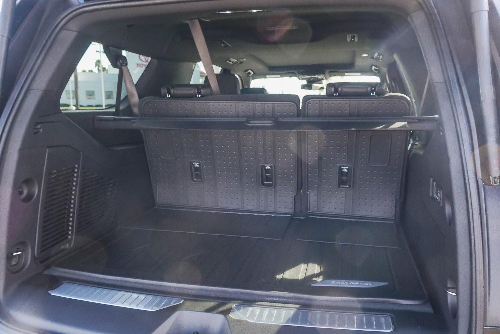 2026 Chevrolet Suburban 4WD RST