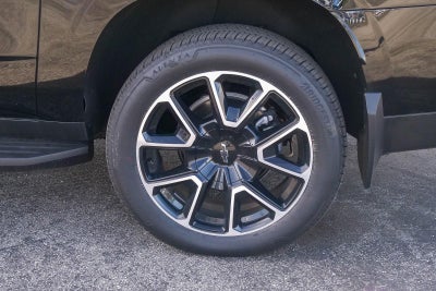 2026 Chevrolet Suburban 4WD RST