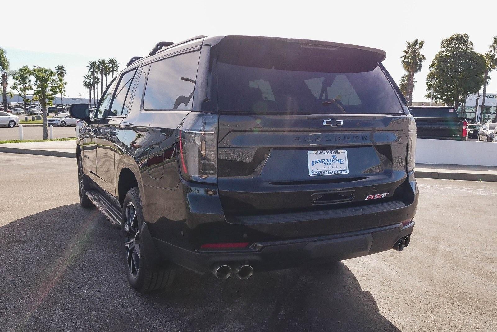 2026 Chevrolet Suburban 4WD RST