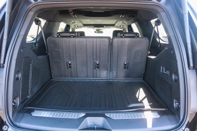 2026 Chevrolet Suburban 4WD RST