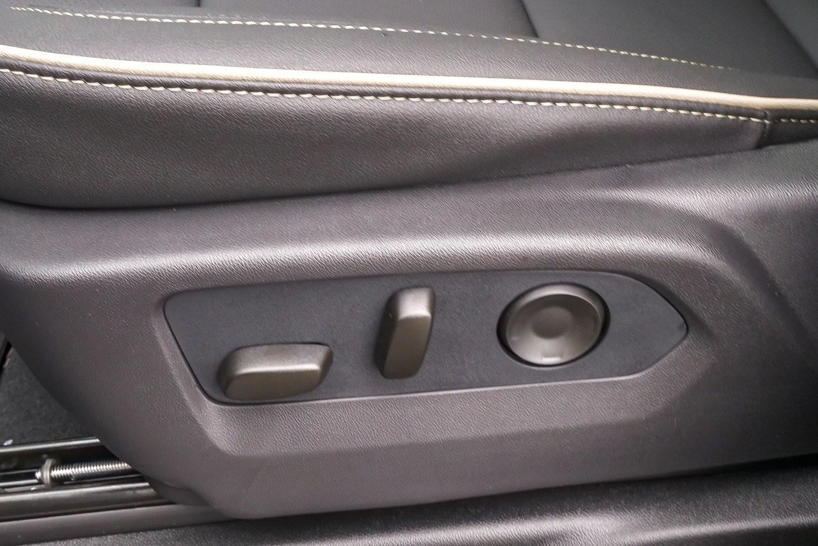 2026 Chevrolet Suburban 4WD Premier