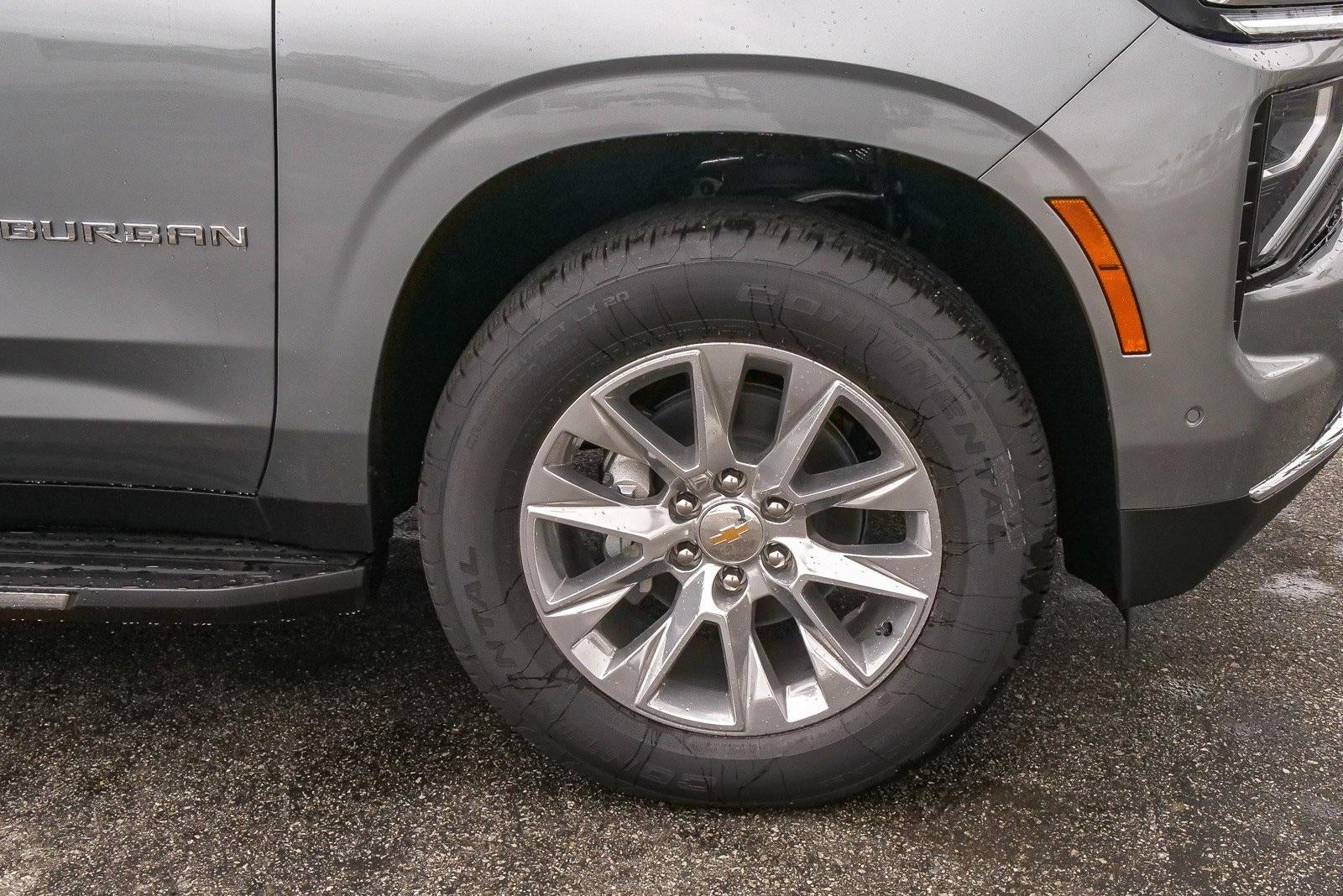 2026 Chevrolet Suburban 4WD Premier