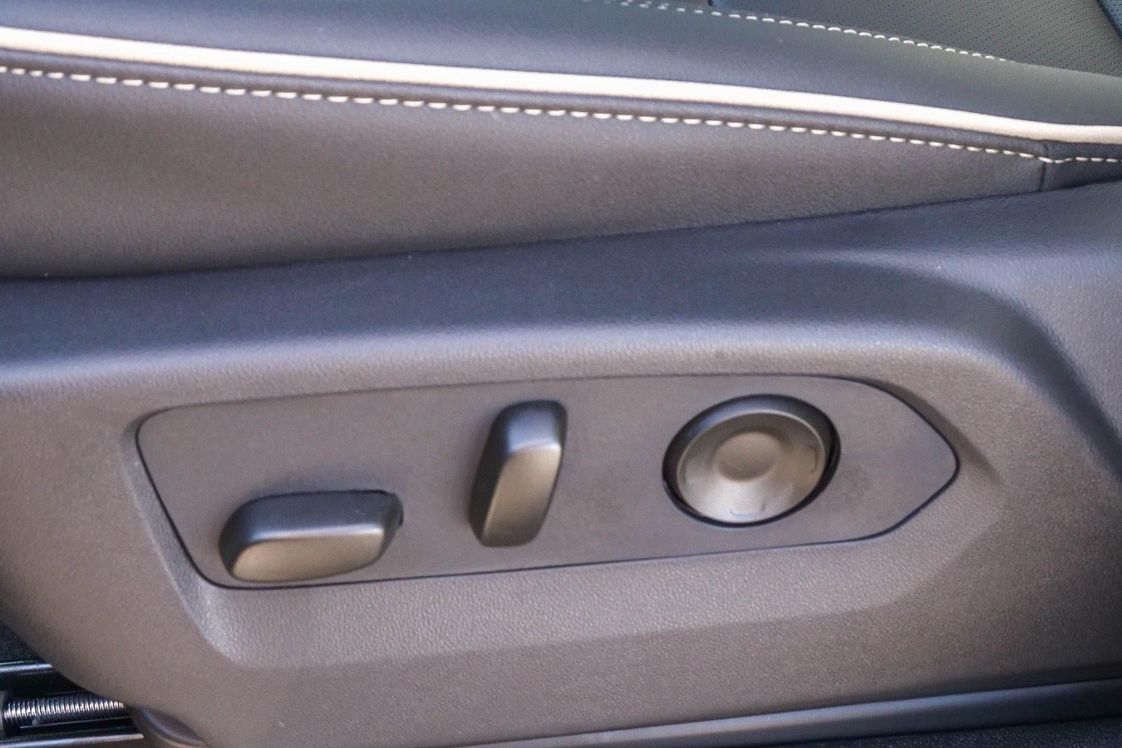 2026 Chevrolet Suburban 4WD Premier