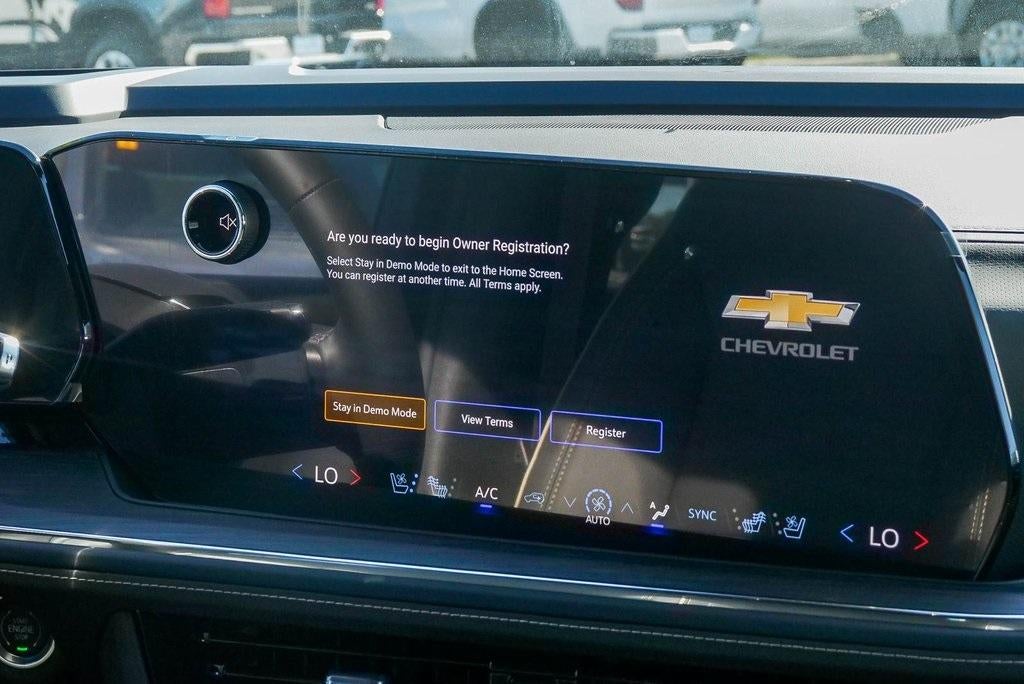 2026 Chevrolet Suburban 4WD Premier