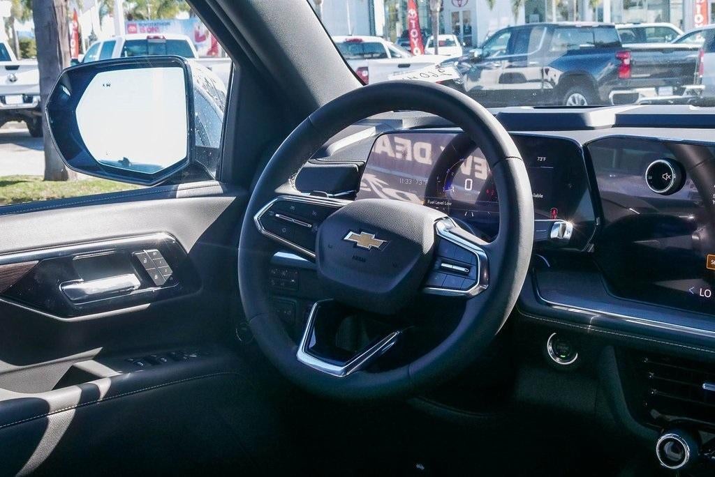 2026 Chevrolet Suburban 4WD Premier