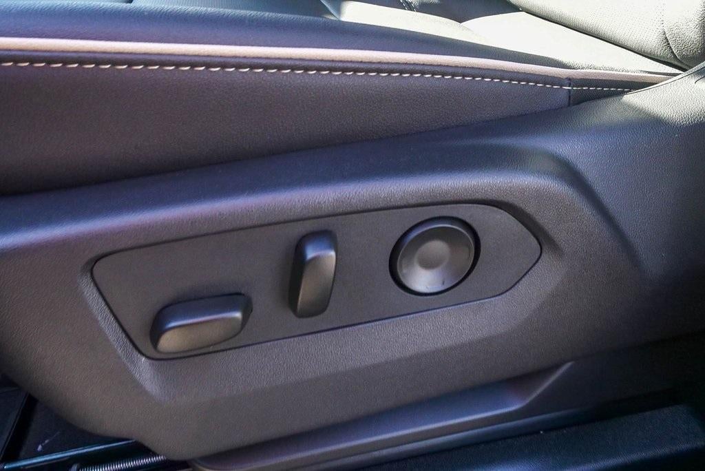 2026 Chevrolet Suburban 4WD Premier