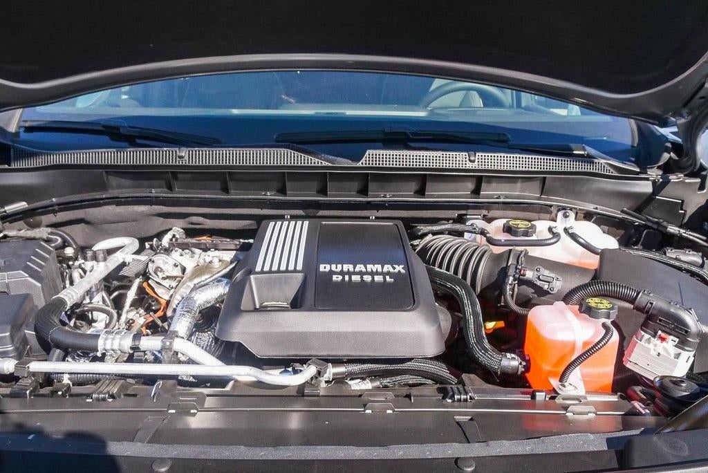 2026 Chevrolet Suburban 4WD Premier