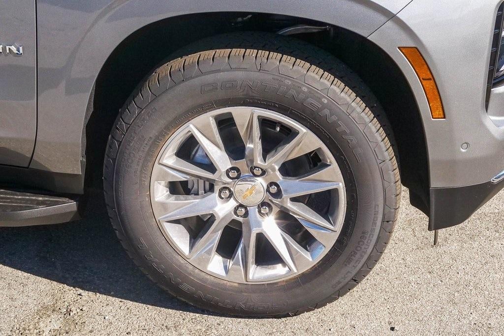 2026 Chevrolet Suburban 4WD Premier