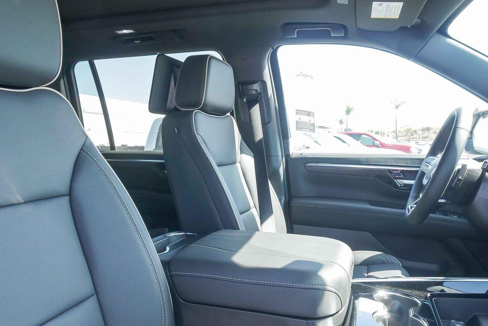 2026 Chevrolet Suburban 4WD Premier