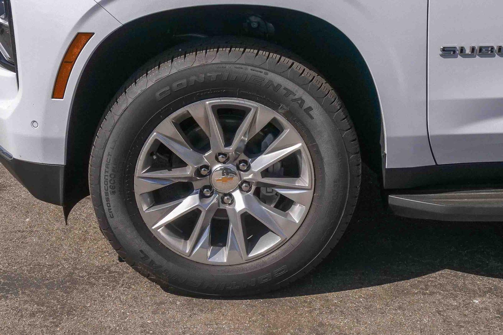 2026 Chevrolet Suburban 4WD Premier