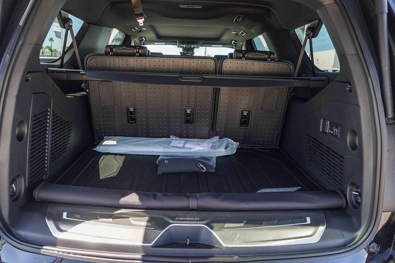 2026 Chevrolet Suburban 4WD High Country