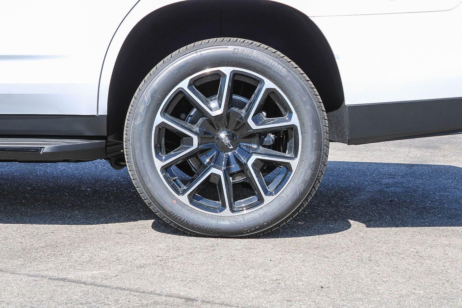 2026 Chevrolet Tahoe 4WD RST