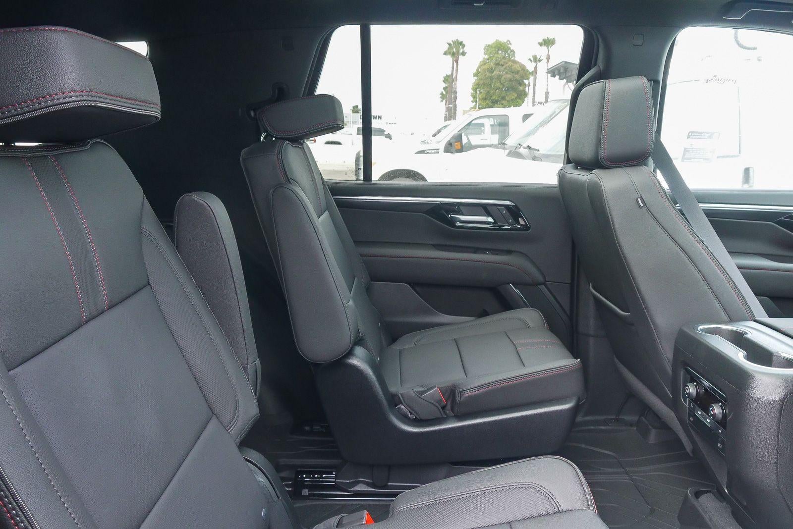 2026 Chevrolet Tahoe 4WD RST