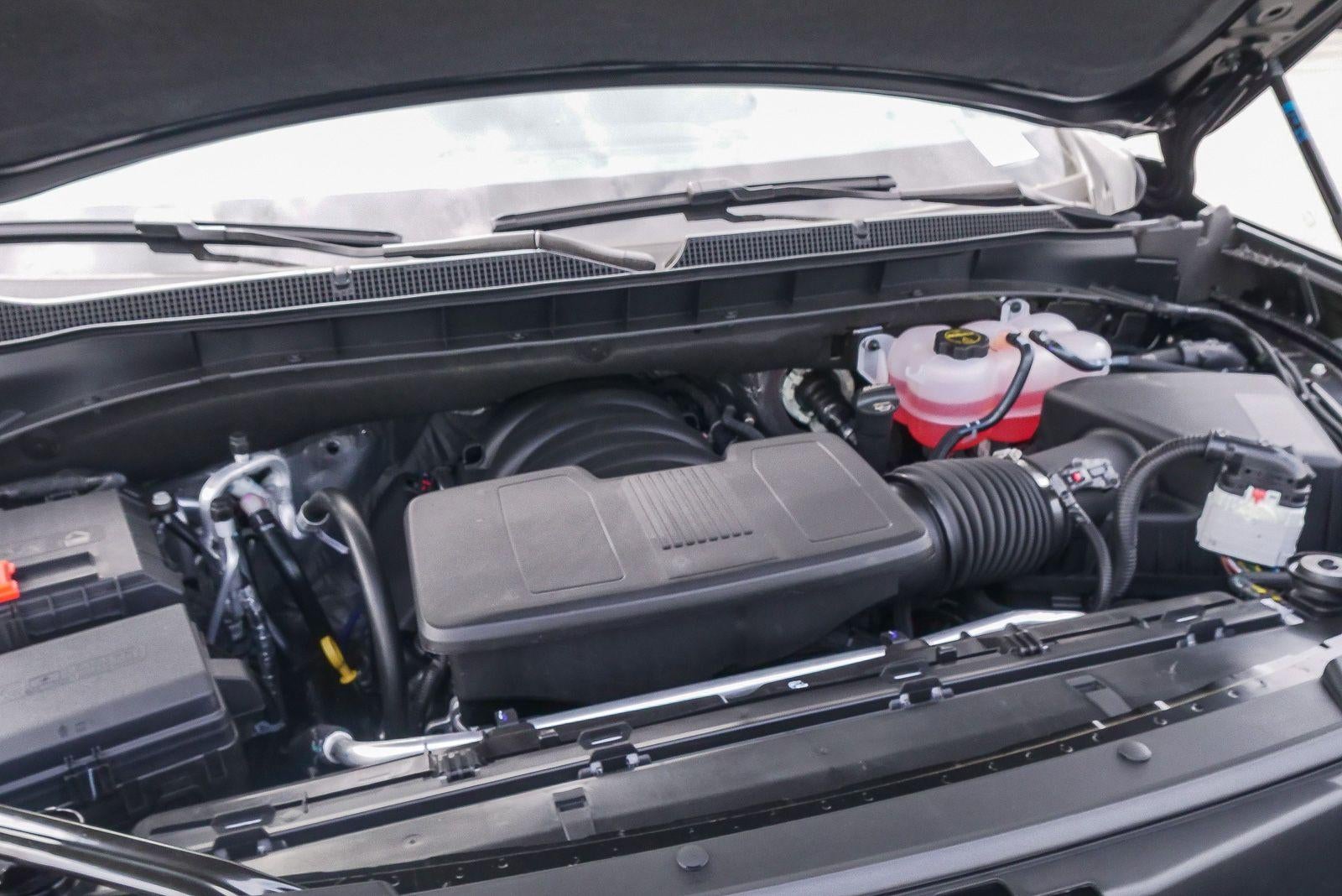 2026 Chevrolet Tahoe 4WD RST