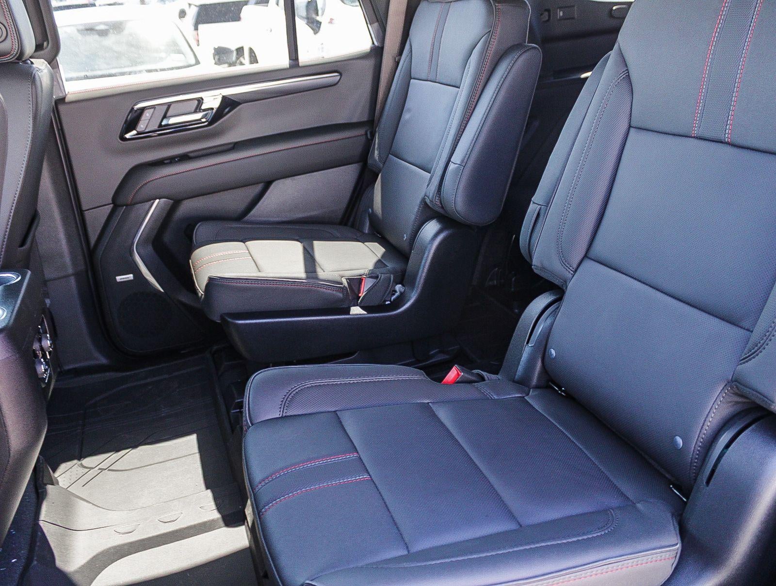 2026 Chevrolet Tahoe 4WD RST