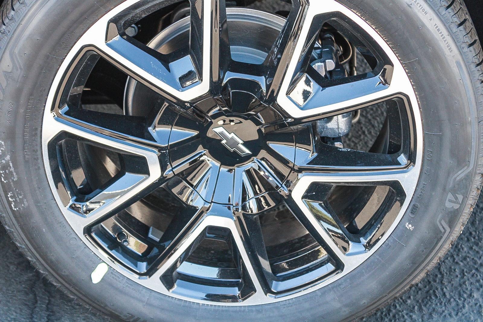 2026 Chevrolet Tahoe 4WD RST