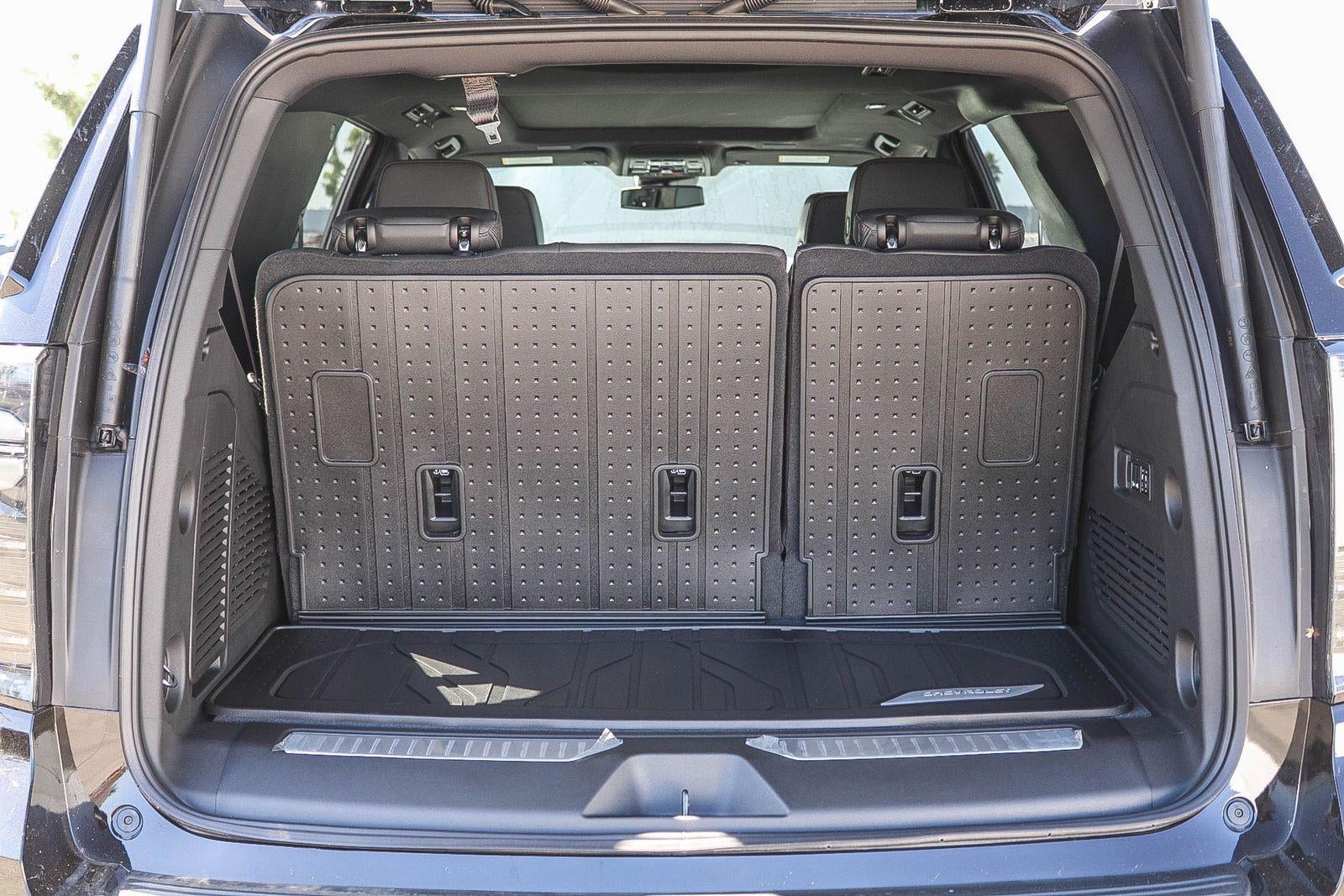 2026 Chevrolet Tahoe 4WD RST